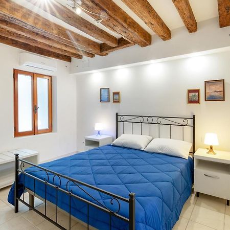 Cannaregio Elegant Apartment Венеция Екстериор снимка